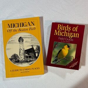 Birds of Michigan Bundle 2 Books Field Guide, Michigan off the beaten path